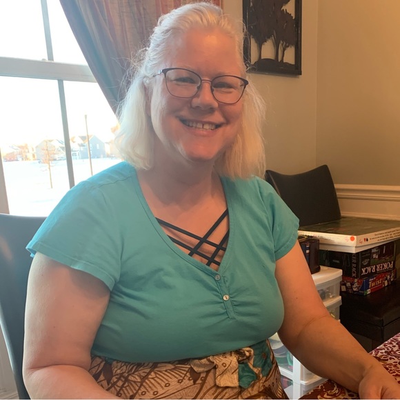 Meet your Posher, Sherri - Picture 2 of 9